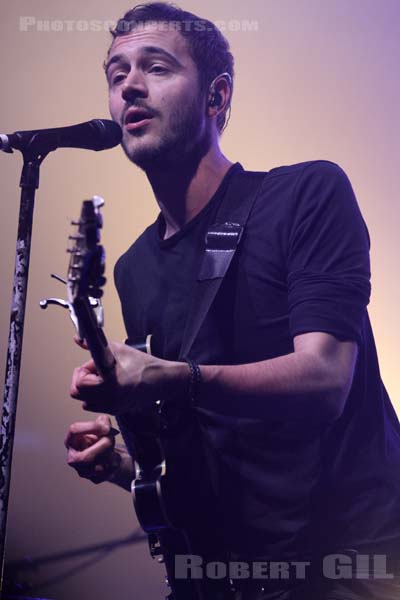 EDITORS - 2014-03-17 - PARIS - La Cigale - Thomas Michael Henry Smith